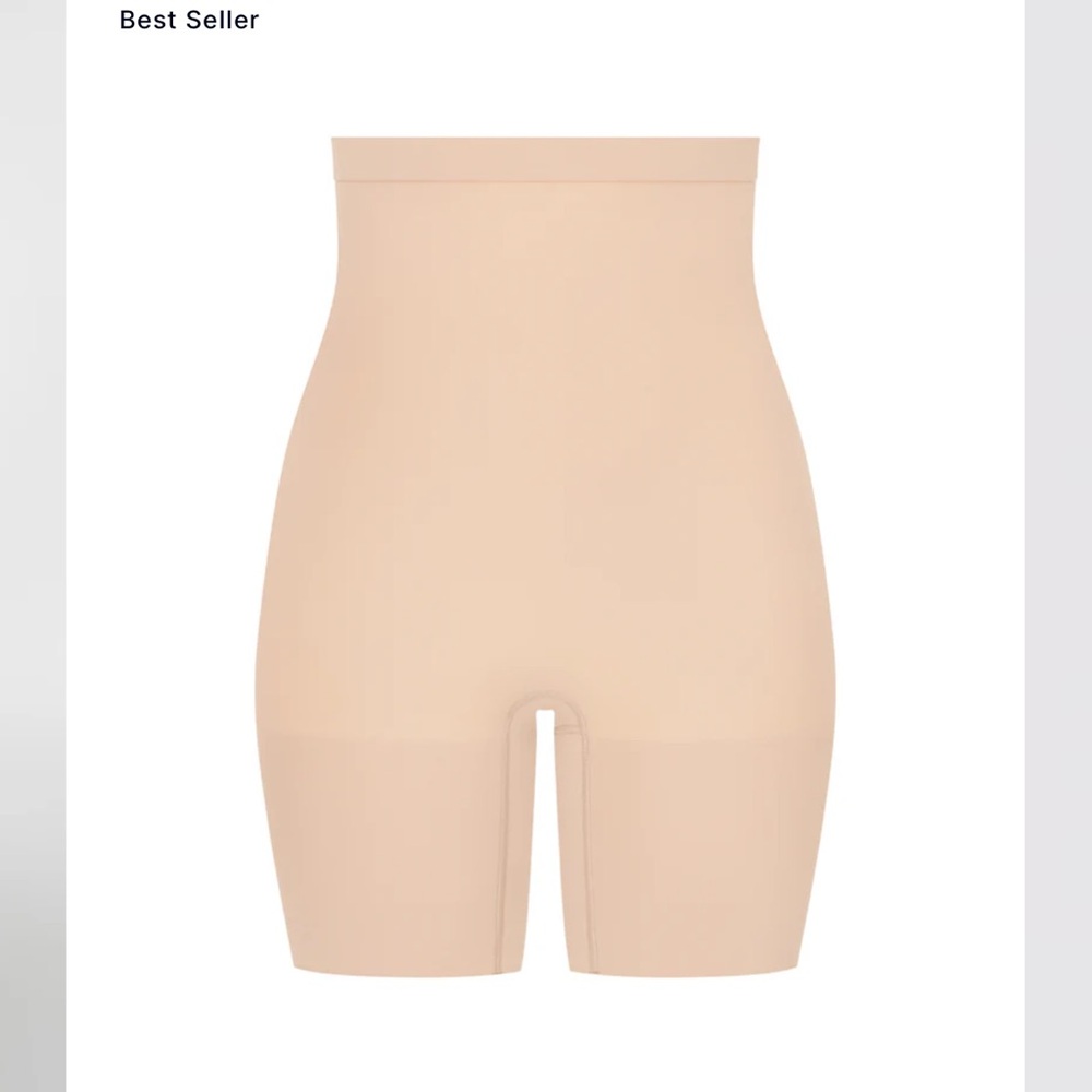 Spanx sculpt seamless power high waisted shorts - Picture 7 of 11